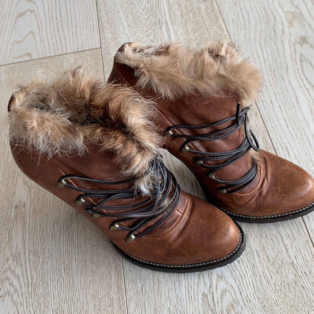 Y2y Mimosa leather heeled ankle boots